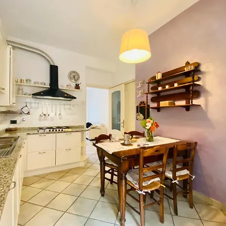 Vivi La Mia Liguria - Casa Leon - Bike Apartment *