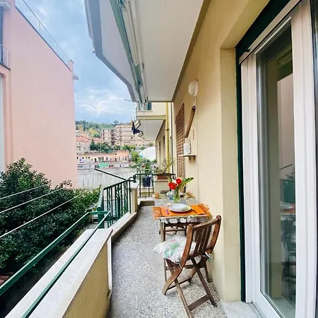 Vivi La Mia Liguria - Casa Leon - Bike Apartment *