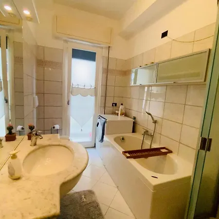 Dimora Concept - Casa Leon - Bike Apartamento *